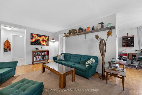 Photo 6 at 308 - 1356 Meadowlands Drive E, Nepean (Borden Farm/Stewart Farm/Carleton Heights/Parkwood Hills), Ottawa