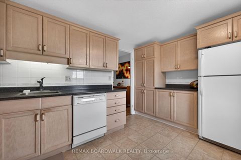Photo 13 at 308 - 1356 Meadowlands Drive E, Nepean (Borden Farm/Stewart Farm/Carleton Heights/Parkwood Hills), Ottawa