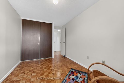 Photo 20 at 308 - 1356 Meadowlands Drive E, Nepean (Borden Farm/Stewart Farm/Carleton Heights/Parkwood Hills), Ottawa