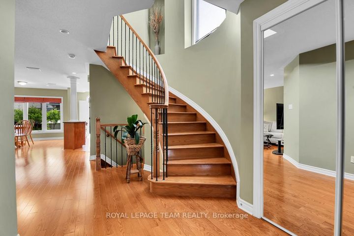 Photo 6 at 121 Sorento Street, Nepean (Strandherd), Ottawa
