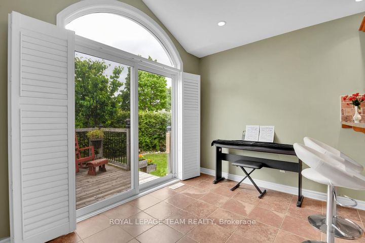 Photo 14 at 121 Sorento Street, Nepean (Strandherd), Ottawa