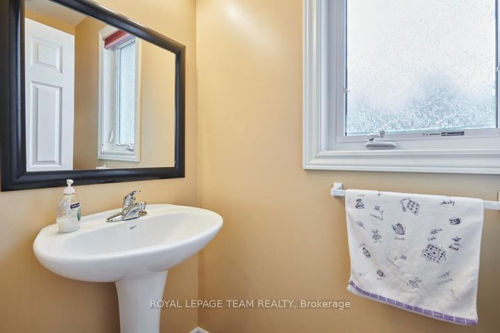 Photo 15 at 121 Sorento Street, Nepean (Strandherd), Ottawa