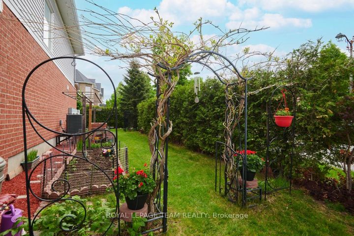 Photo 28 at 121 Sorento Street, Nepean (Strandherd), Ottawa