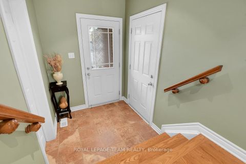 Photo 4 at 121 Sorento Street, Nepean (Strandherd), Ottawa