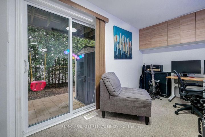 Photo 7 at 78 Songbird Private, Nepean (Westcliffe Estates), Ottawa