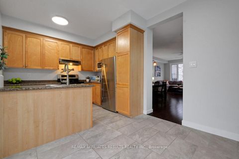 Photo 17 at 78 Songbird Private, Nepean (Westcliffe Estates), Ottawa