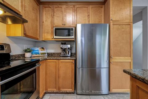 Photo 22 at 78 Songbird Private, Nepean (Westcliffe Estates), Ottawa
