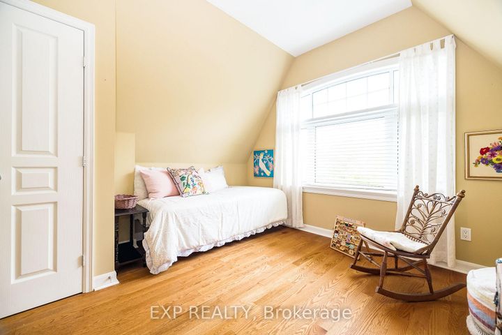 Photo 24 at 36 Oakbriar Crescent, Nepean (Stonebridge), Ottawa