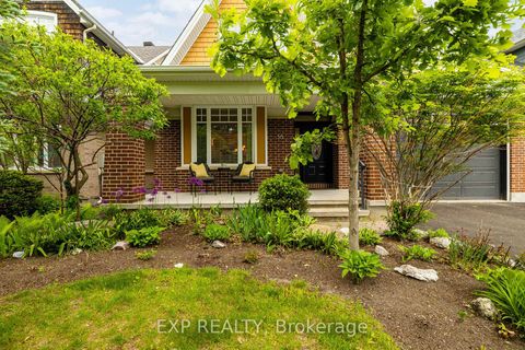 Photo 2 at 36 Oakbriar Crescent, Nepean (Stonebridge), Ottawa