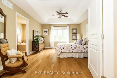 Photo 19 at 36 Oakbriar Crescent, Nepean (Stonebridge), Ottawa