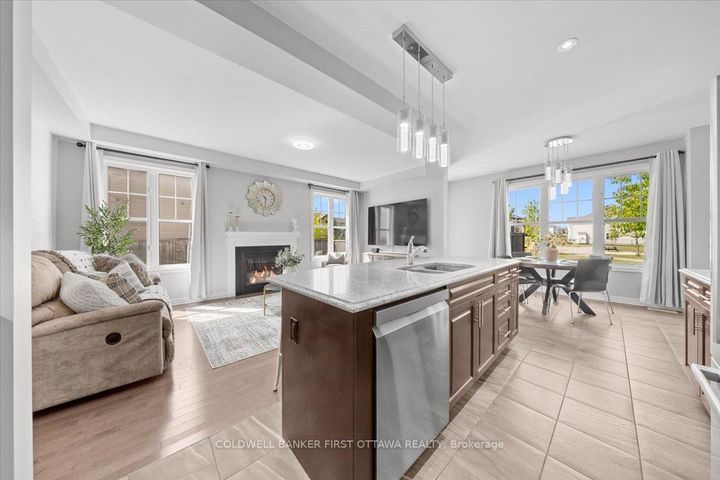Photo 26 at 619 DUNDONALD Drive, Nepean (Half Moon Bay), Ottawa