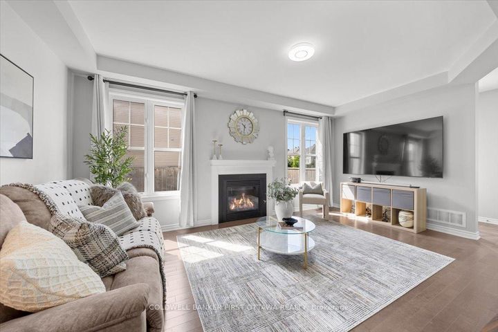 Photo 30 at 619 DUNDONALD Drive, Nepean (Half Moon Bay), Ottawa