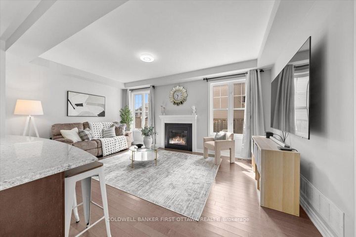 Photo 31 at 619 DUNDONALD Drive, Nepean (Half Moon Bay), Ottawa