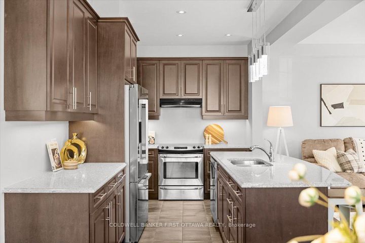 Photo 37 at 619 DUNDONALD Drive, Nepean (Half Moon Bay), Ottawa