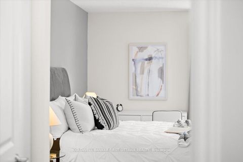 Photo 41 at 619 DUNDONALD Drive, Nepean (Half Moon Bay), Ottawa