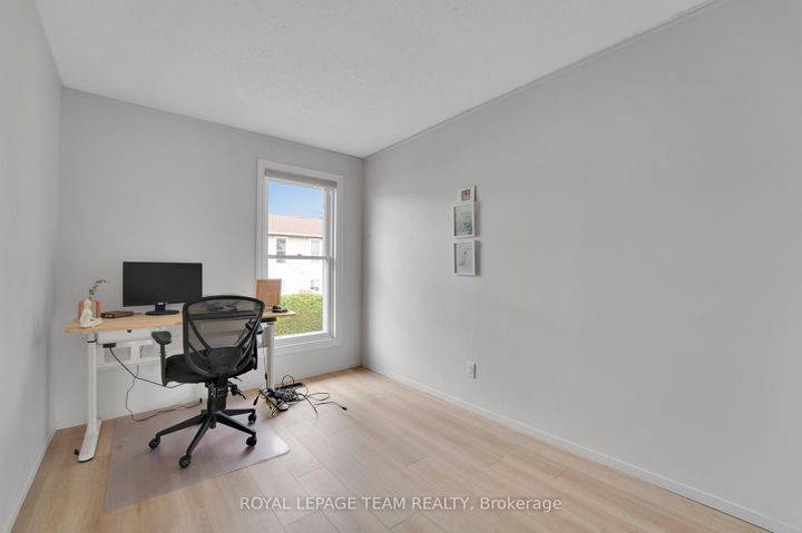 Photo 25 at 20 - 282 Dalehurst Drive, Nepean (Tanglewood), Ottawa