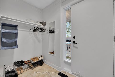 Photo 1 at 20 - 282 Dalehurst Drive, Nepean (Tanglewood), Ottawa