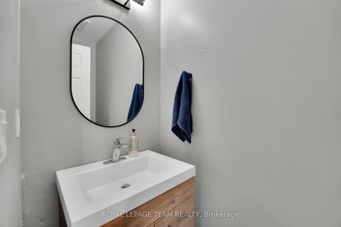 Photo 3 at 20 - 282 Dalehurst Drive, Nepean (Tanglewood), Ottawa