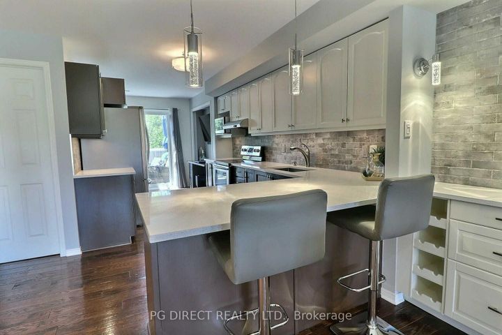 Photo 2 at 845 Longfields Drive, Nepean (Pheasant Run), Ottawa