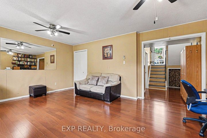 Photo 16 at 47 Langholm Crescent, Nepean (Pheasant Run), Ottawa