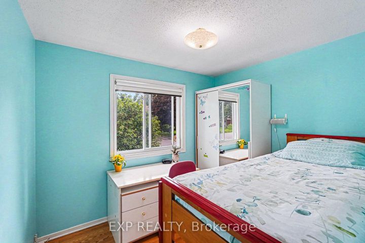 Photo 24 at 47 Langholm Crescent, Nepean (Pheasant Run), Ottawa