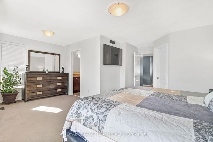 Photo 12 at 2477 Regatta Avenue, Nepean (Half Moon Bay), Ottawa