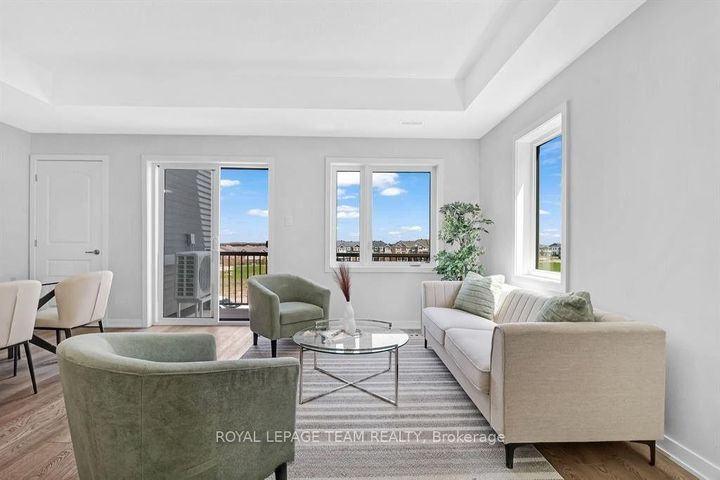 Photo 6 at 416 Parnian Private, Nepean (Half Moon Bay), Ottawa
