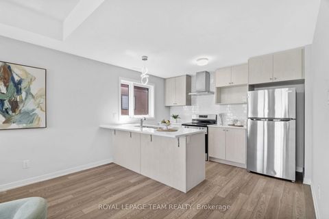 Photo 9 at 416 Parnian Private, Nepean (Half Moon Bay), Ottawa