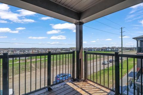 Photo 18 at 416 Parnian Private, Nepean (Half Moon Bay), Ottawa