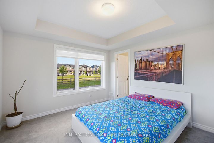 Photo 5 at 120 Kyanite Lane, Nepean (Heritage Park), Ottawa