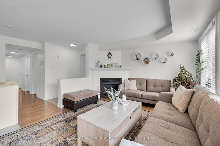 Photo 11 at 6 - 500 Stonefield Private, Nepean (Barrhaven East), Ottawa