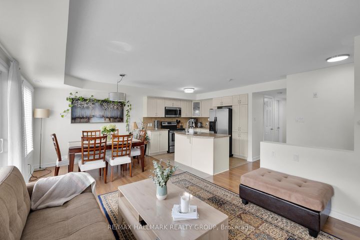 Photo 12 at 6 - 500 Stonefield Private, Nepean (Barrhaven East), Ottawa