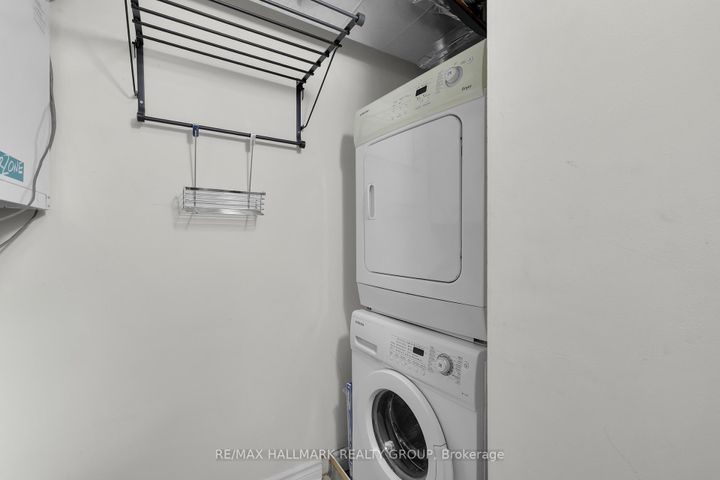 Photo 36 at 6 - 500 Stonefield Private, Nepean (Barrhaven East), Ottawa