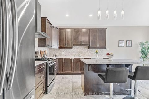 Photo 11 at 335 Soldats Riendeau Street, Nepean (Half Moon Bay), Ottawa