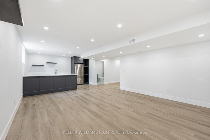 Photo 38 at 101 Brambling Way, Nepean (Half Moon Bay), Ottawa