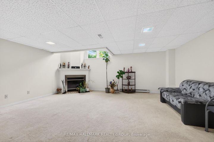 Photo 29 at 97 Flanders Street, Nepean (Cedargrove/Fraserdale), Ottawa