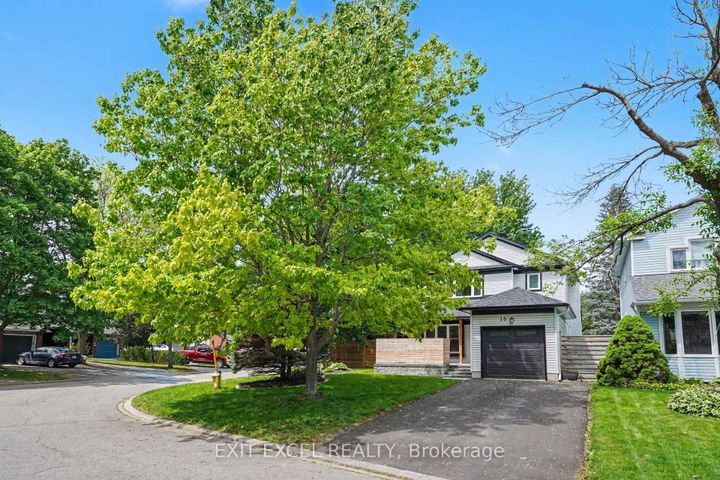 Photo 2 at 16 Lima Way, Nepean (Cedargrove/Fraserdale), Ottawa