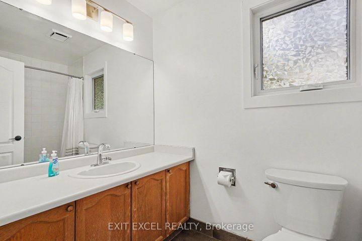 Photo 23 at 16 Lima Way, Nepean (Cedargrove/Fraserdale), Ottawa