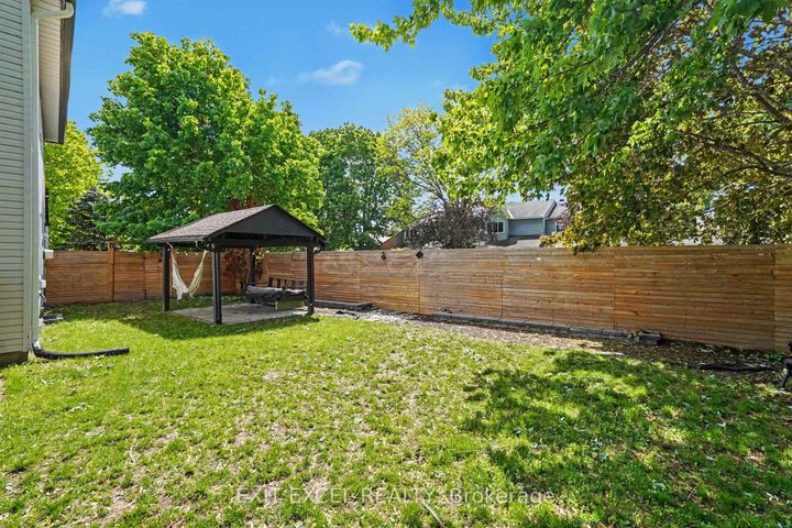 Photo 29 at 16 Lima Way, Nepean (Cedargrove/Fraserdale), Ottawa