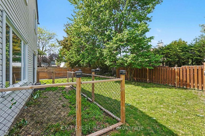 Photo 31 at 16 Lima Way, Nepean (Cedargrove/Fraserdale), Ottawa