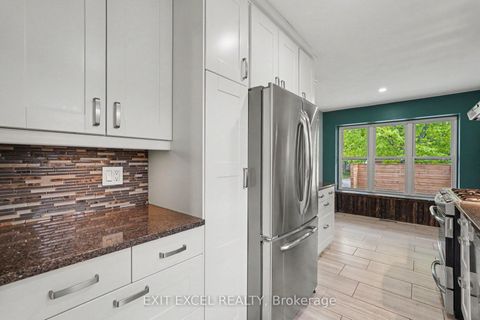 Photo 12 at 16 Lima Way, Nepean (Cedargrove/Fraserdale), Ottawa