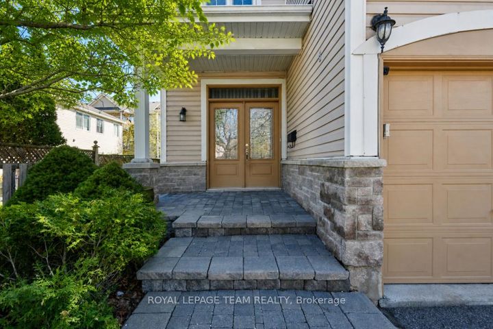 Photo 2 at 162 Redcliff Avenue, Nepean (Longfields), Ottawa