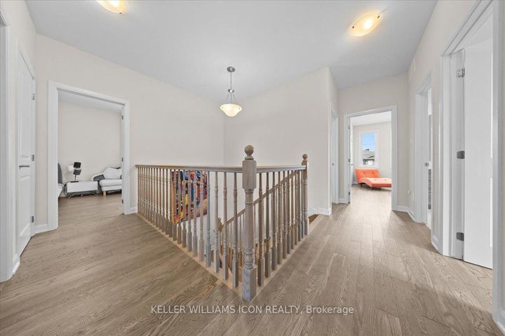 Photo 24 at 352 Cloyne Crescent, Nepean (Half Moon Bay), Ottawa