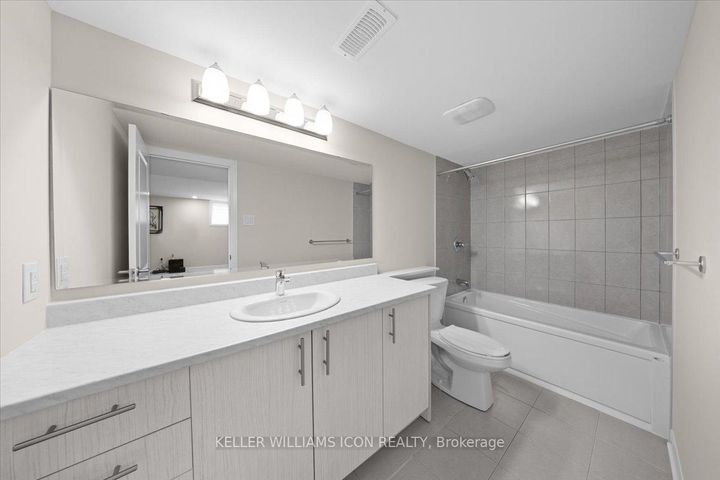 Photo 44 at 352 Cloyne Crescent, Nepean (Half Moon Bay), Ottawa