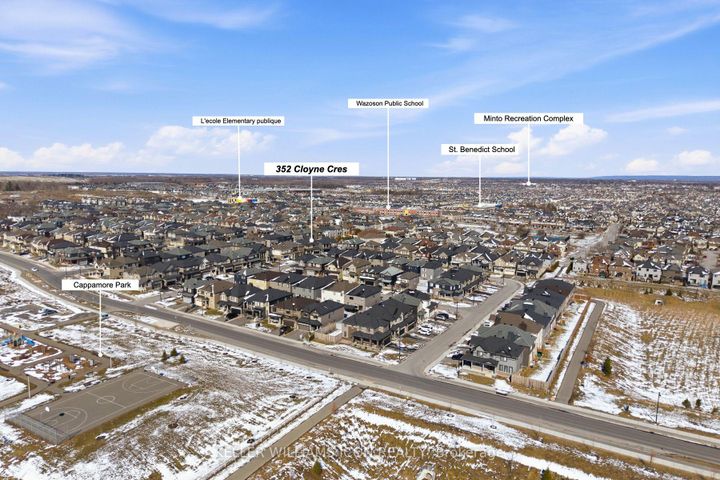 Photo 47 at 352 Cloyne Crescent, Nepean (Half Moon Bay), Ottawa