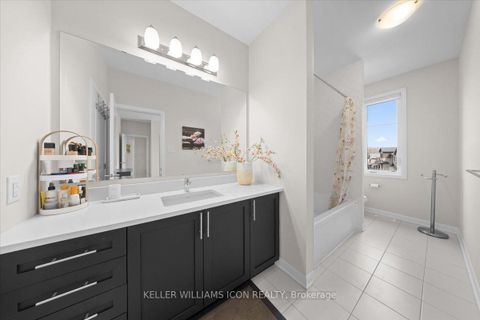 Photo 33 at 352 Cloyne Crescent, Nepean (Half Moon Bay), Ottawa