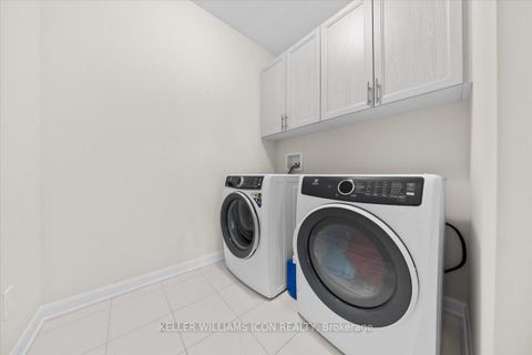 Photo 39 at 352 Cloyne Crescent, Nepean (Half Moon Bay), Ottawa
