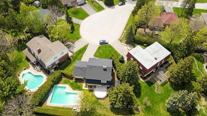 Photo 42 at 15 Hallowell Court, Nepean (Arlington Woods), Ottawa