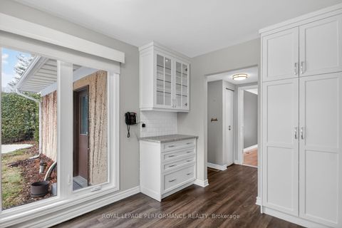 Photo 20 at 15 Hallowell Court, Nepean (Arlington Woods), Ottawa