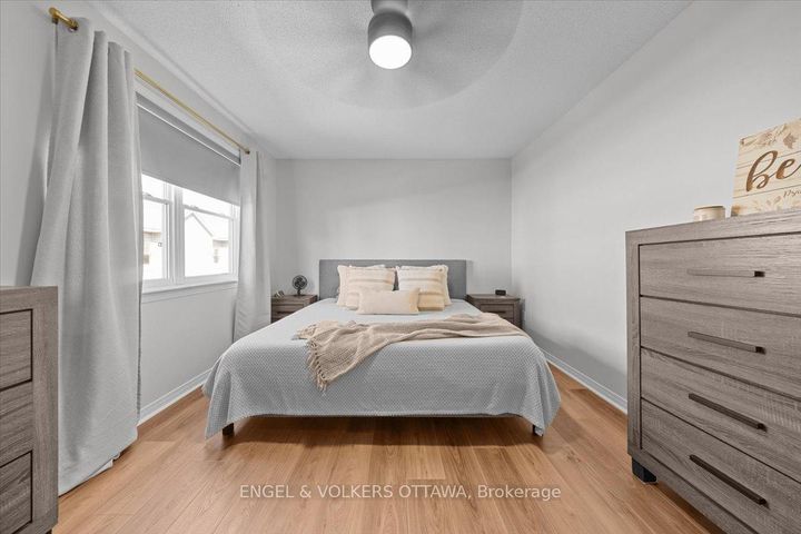 Photo 21 at 241 Monterey Drive, Nepean (Leslie Park), Ottawa